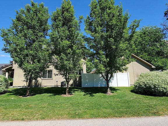 3rd image of 4563 W Brennen St