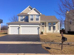 111 Seton Creek Dr, Oswego, IL