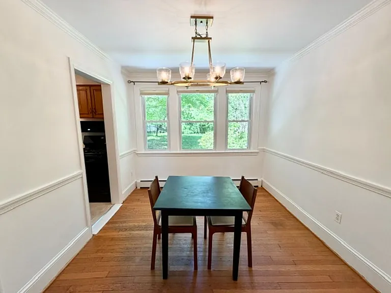 811 Forest Glen Rd — Photo 9