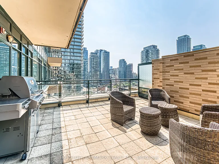 35 Hayden St #2701 — Photo 34