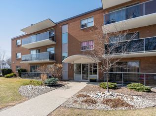 Dorchester Apartments, Sarnia, ON N7T 5N6