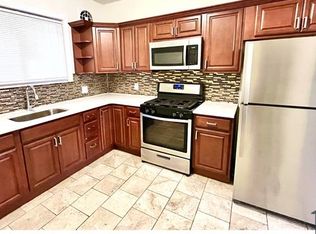 2644 Reed St, Philadelphia, PA 19146