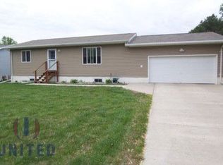 809 Lincoln St, Jefferson, SD 57038