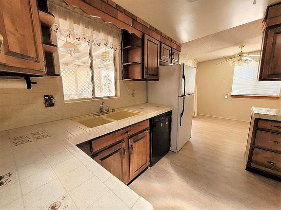 3rd image of 8501 Great Circle Dr