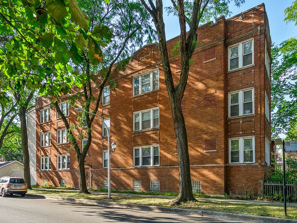 1st image of 4308 W Waveland Ave #1