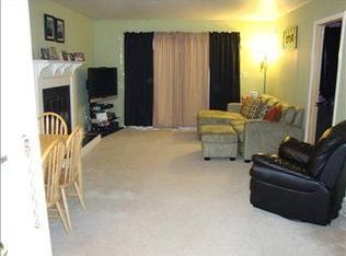 112 Town Hill Rd, Nanuet, NY 10954