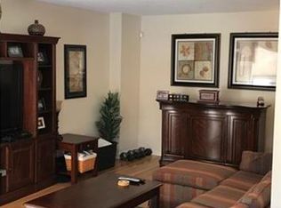 4 Stevens Pl, Rocky Hill, CT 06067