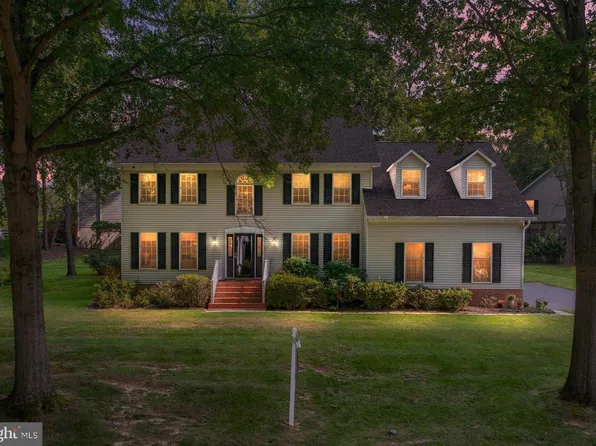 5101 Dawn Marie Ct, Columbia, MD 21044