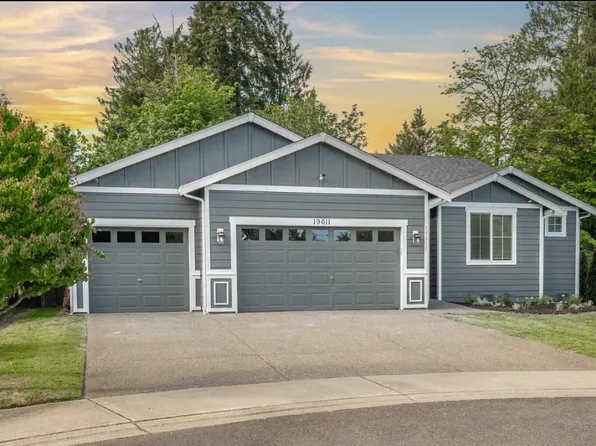 19611 117th St E, Bonney Lake, WA 98391