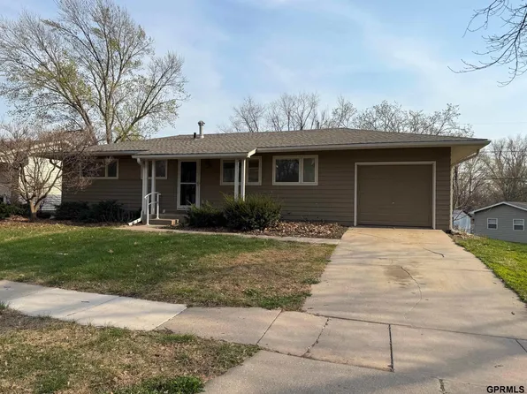 5939 Franklin St, Lincoln, NE 68506