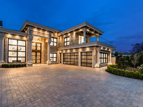 6191 Udy Rd, Richmond, BC V7C 2X8