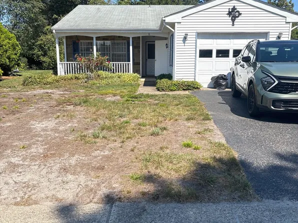 6 Chelsea Pl, Southampton, NJ 08088
