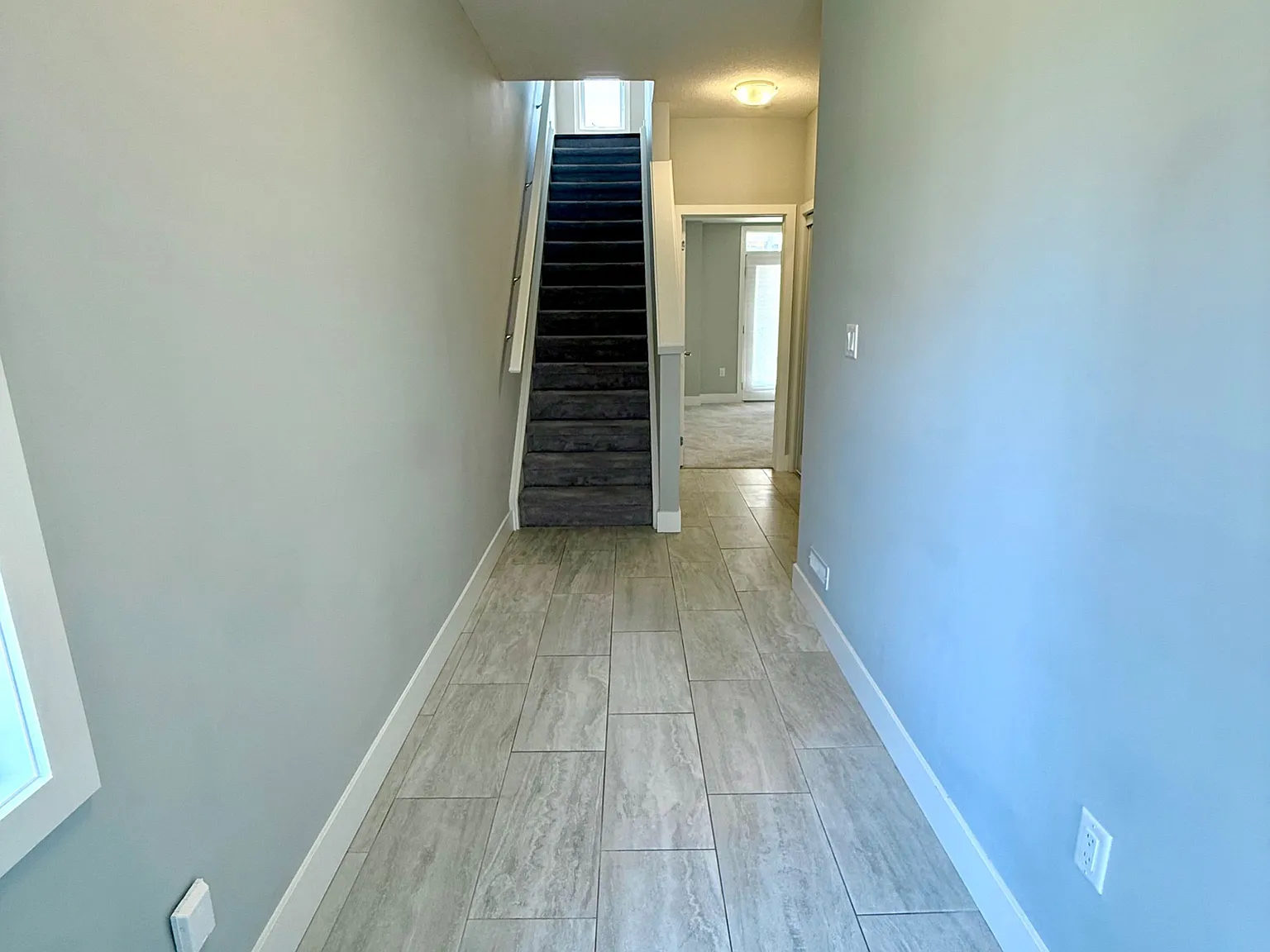 177 Edgevalley Rd — Photo 4