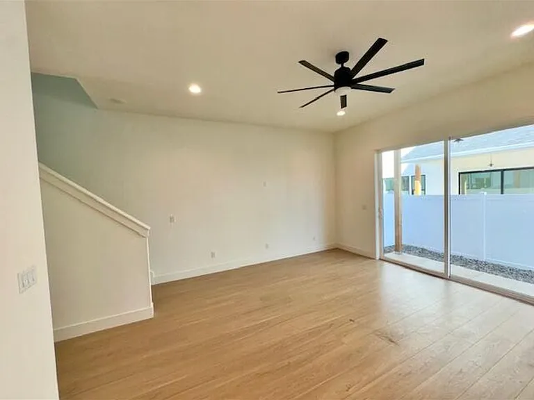 309 Talons Dr — Photo 4