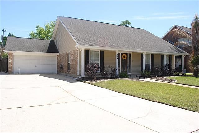 1st image of 124 Melrose Dr