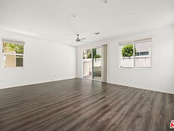 4th image of 15001 Emma Dr