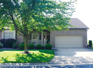 2703 Charing Cross Rd NW, Canton, OH 44708