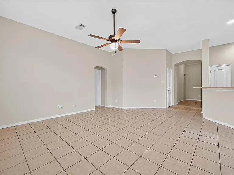 17230 Hollow Sands Ct — Photo 17