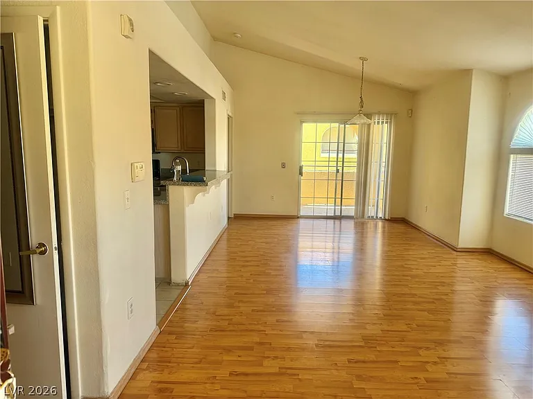 7950 W Flamingo Rd #2030 — Photo 9