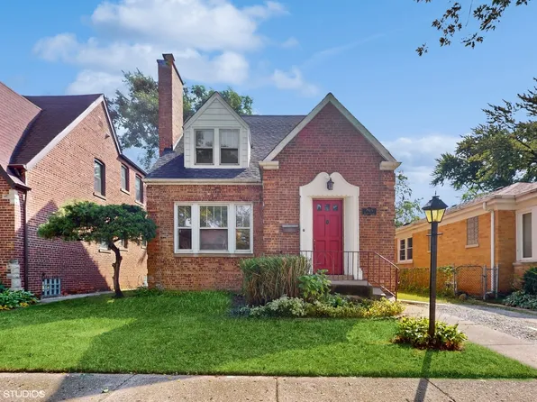 7925 Kolmar Ave, Skokie, IL 60076