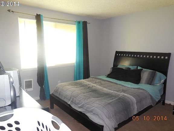 5th image of 5708 NE 52nd Pl