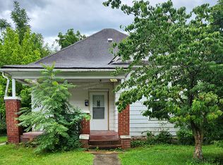 1026 W Mount Vernon St, Springfield, MO 65806