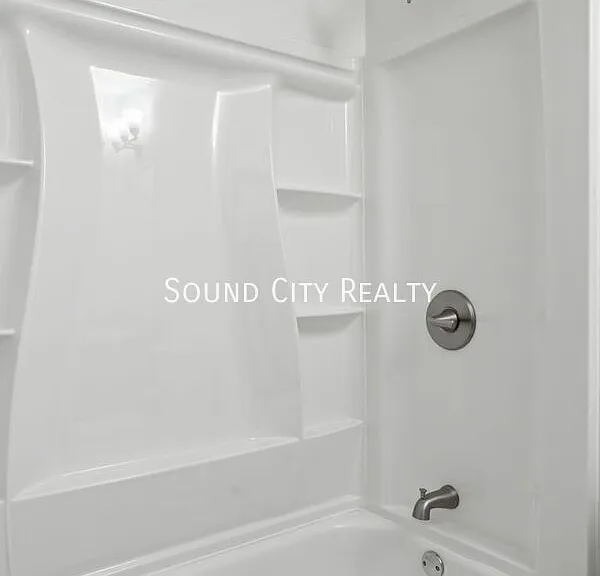 923B Oak Vale — Photo 21