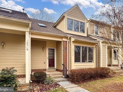 12517 N Lake Ct, Fairfax, VA, 22033