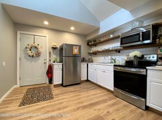 809 16th Ave #1, Belmar, NJ 07719