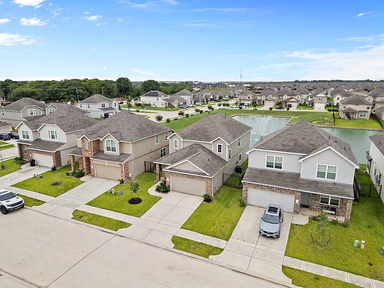 24926 Bastiani Canvas Ln — Photo 2