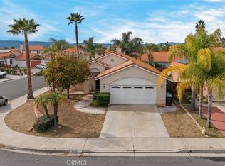 39953 Notting Hill Rd, Murrieta, CA 92563