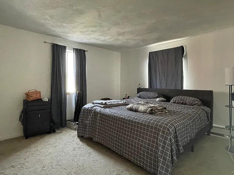 79 Central St #5 — Photo 5