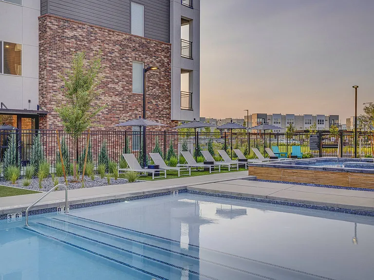 13601 S 600 W — Photo 33