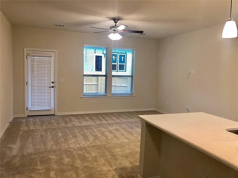 9000 Gage Dr — Photo 10