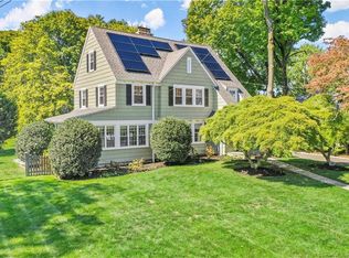 48 Field St, Stamford, CT 06906