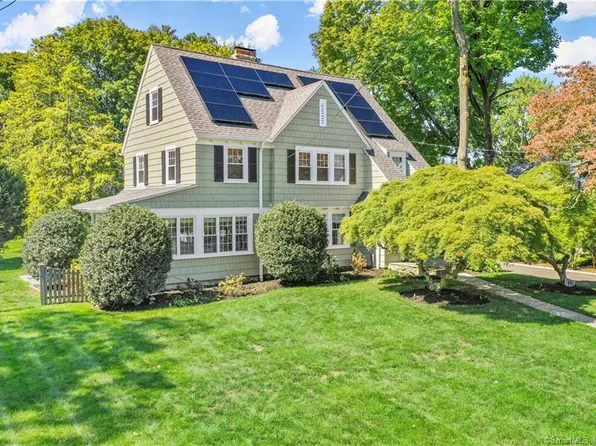 48 Field Street, Stamford, CT 06906