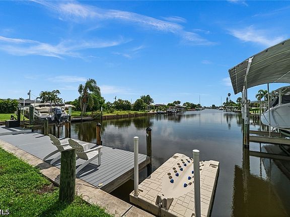 3rd image of 4286 Harbor Blvd