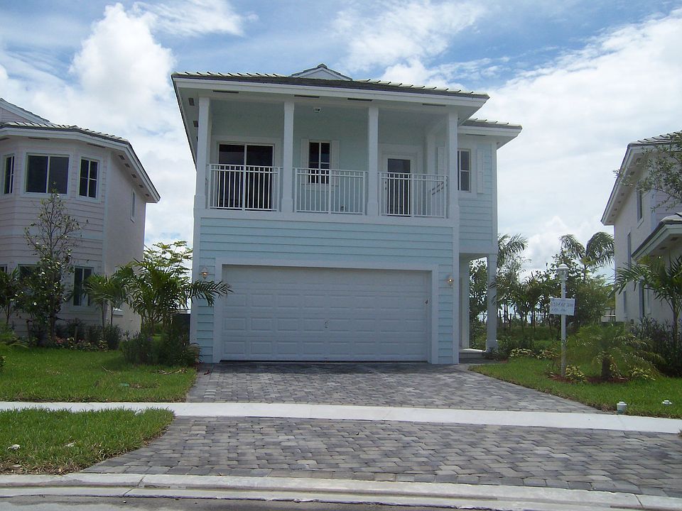 1st image of 248 SE 32nd Ter