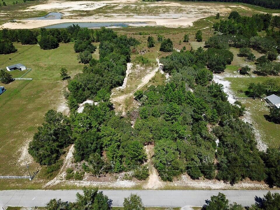 1st image of 4449 Meadowland Dr