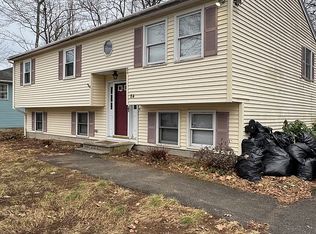 84 Catherine St, Gardner, MA 01440