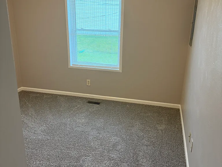 2482 Terry Ln #2482 — Photo 3