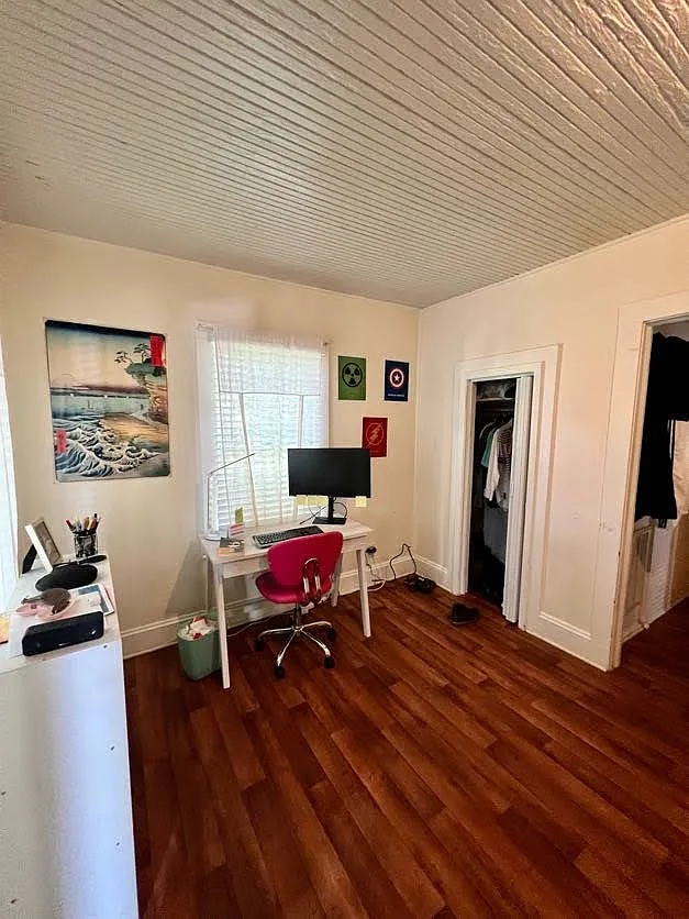 428 Richards Street Northwest - 1 — Photo 2