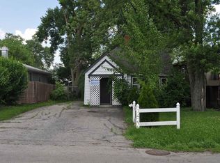 1427 Maple Dr, Round Lake Beach, IL