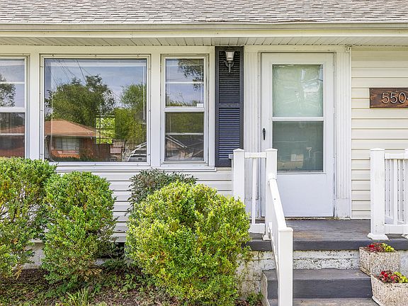 2nd image of 5504 Honeysuckle Dr