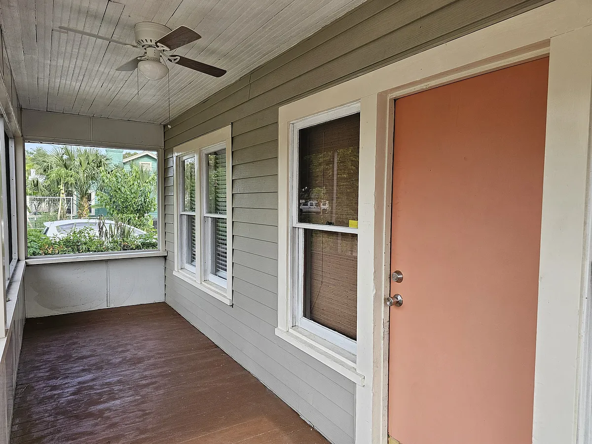 Building Photo - 306 E Atwater Ave