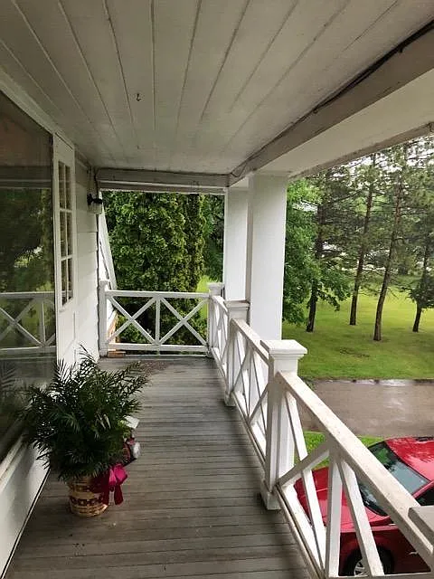 2 bed, 800 sqft, $1,700 — Photo 3