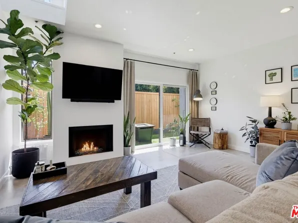 12752 Moorpark St Unit 3, Studio City, CA 91604