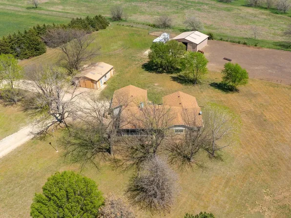 6770 SW Hopkins Switch Rd, El Dorado, KS 67042