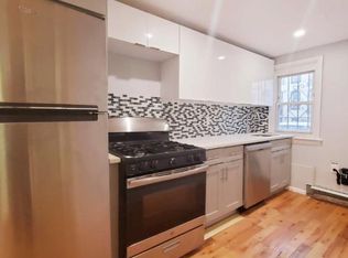 141 Van Horne St #1, Jersey City, NJ 07304