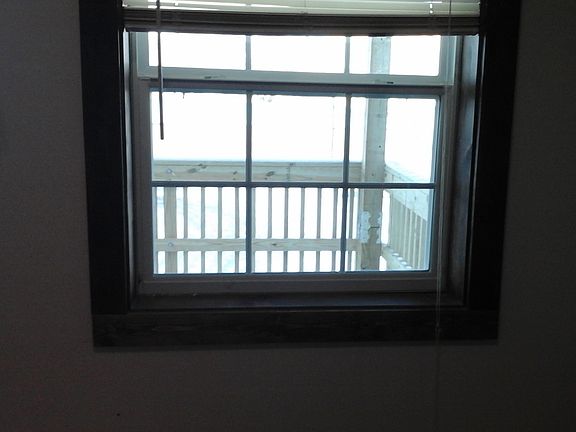 4th image of 243 S Lake St #2